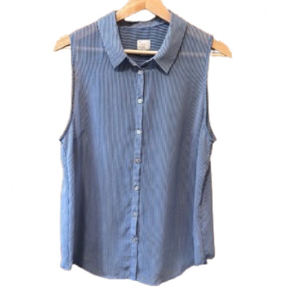 a new day Tops - Light Blue Sleeveless Button Down Shirt with Dress Shirt Collar A new day XL